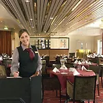 希尔科内斯斯堪迪克酒店