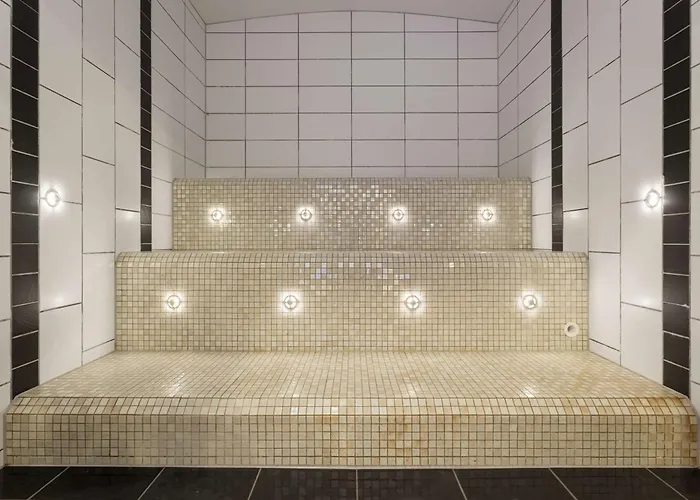 Отель Scandic 4*