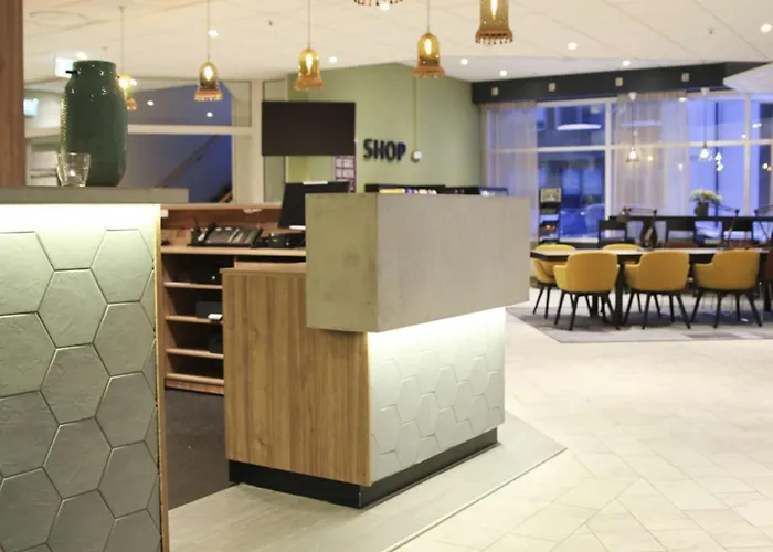 希尔科内斯斯堪迪克酒店 4*