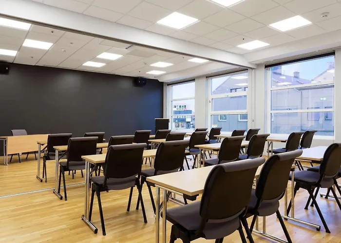 希尔科内斯斯堪迪克酒店