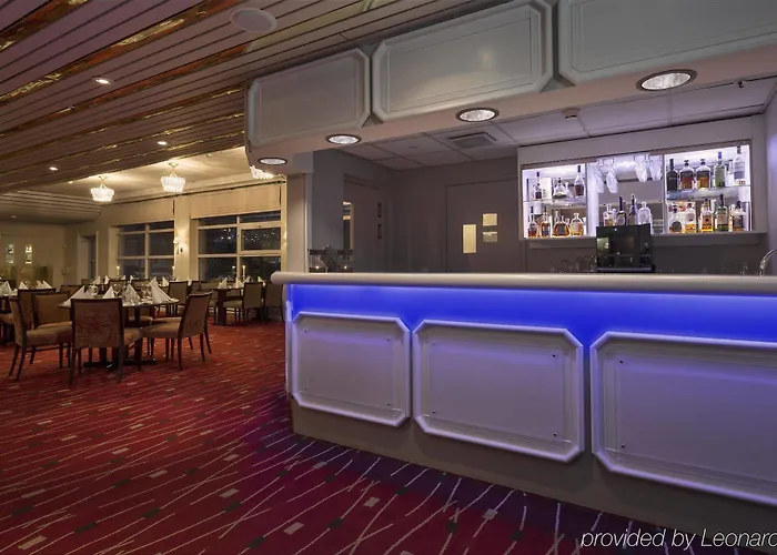 希尔科内斯斯堪迪克酒店