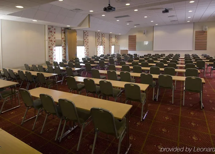 希尔科内斯斯堪迪克酒店 酒店 希尔科内斯