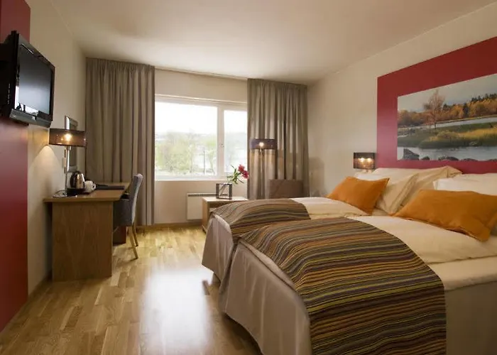 希尔科内斯斯堪迪克酒店 4*