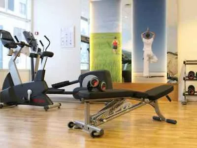 希尔科内斯斯堪迪克酒店 酒店